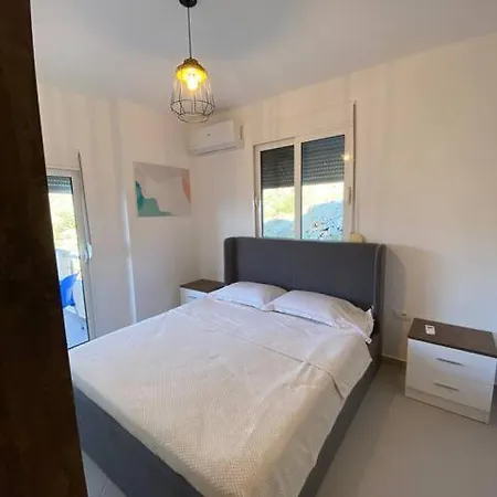 Aaron's Apartment